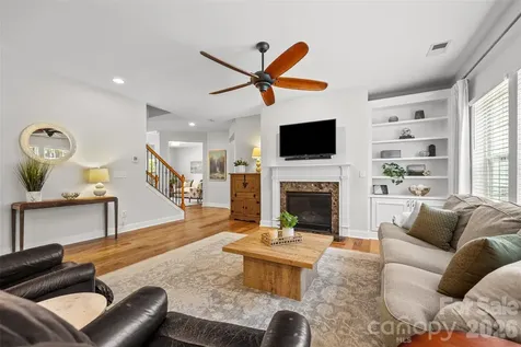 16846 Rudence Court Charlotte NC 28278