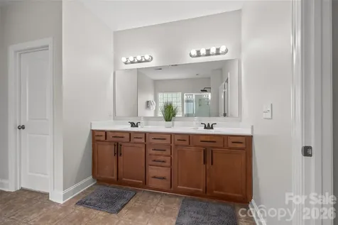 16846 Rudence Court Charlotte NC 28278