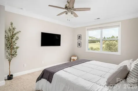 45 Dreambird Drive Leicester NC 28748