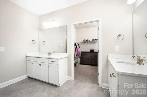 45 Dreambird Drive Leicester NC 28748