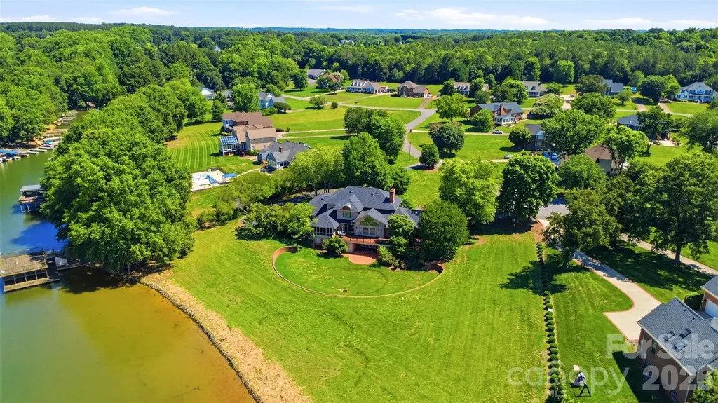 108 Wyndham Cove Cherryville NC 28021