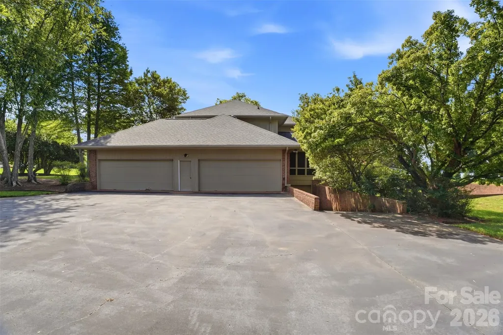 108 Wyndham Cove Cherryville NC 28021