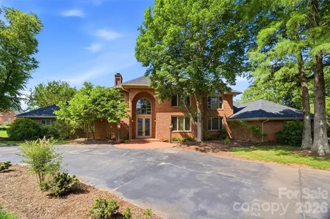 108 Wyndham Cove Cherryville NC 28021
