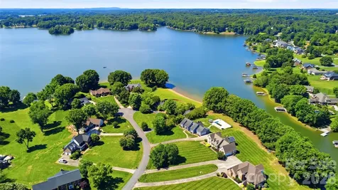 108 Wyndham Cove Cherryville NC 28021