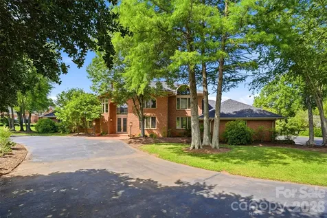 108 Wyndham Cove Cherryville NC 28021