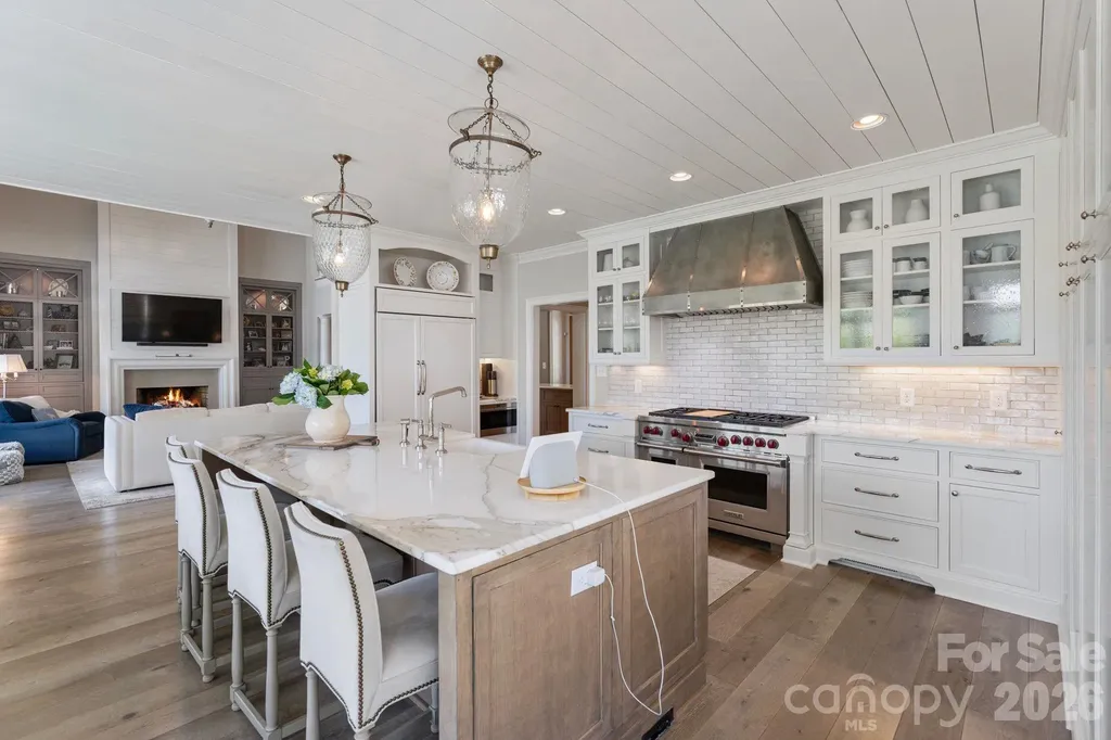 19300 Mary Ardrey Circle Cornelius NC 28031