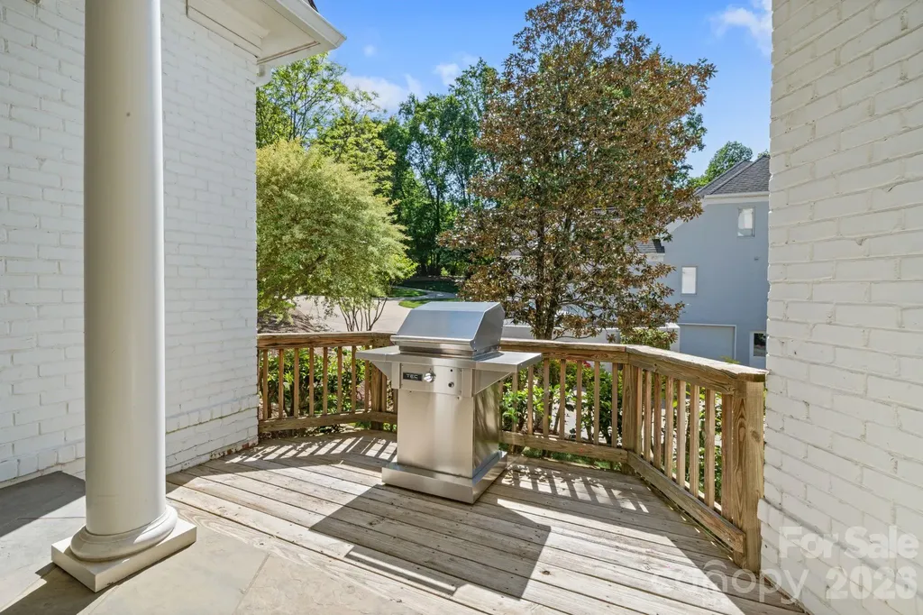 19300 Mary Ardrey Circle Cornelius NC 28031