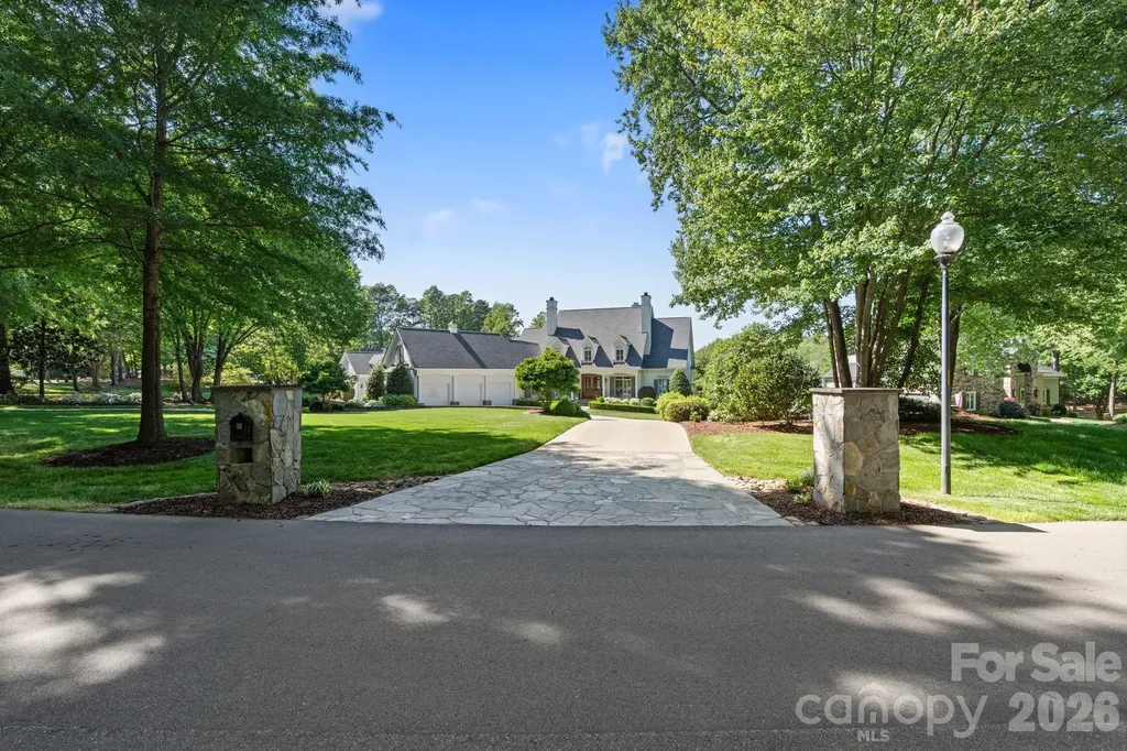 19300 Mary Ardrey Circle Cornelius NC 28031
