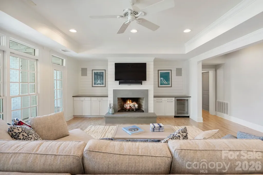 19300 Mary Ardrey Circle Cornelius NC 28031