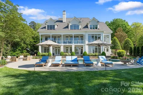 19300 Mary Ardrey Circle Cornelius NC 28031