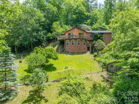 295 Richmond Road Bakersville NC 28705