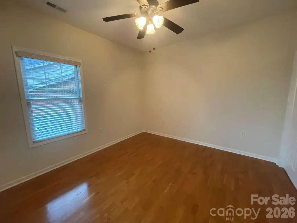 473 26th Avenue NE Hickory NC 28601