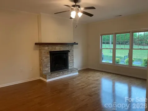 473 26th Avenue NE Hickory NC 28601