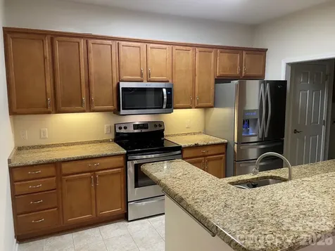 473 26th Avenue NE Hickory NC 28601
