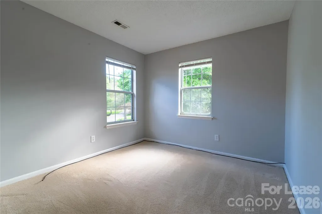 6138 Garamond Court Charlotte NC 28270