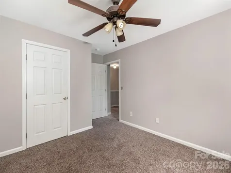 980 Tiger Lane Charlotte NC 28262