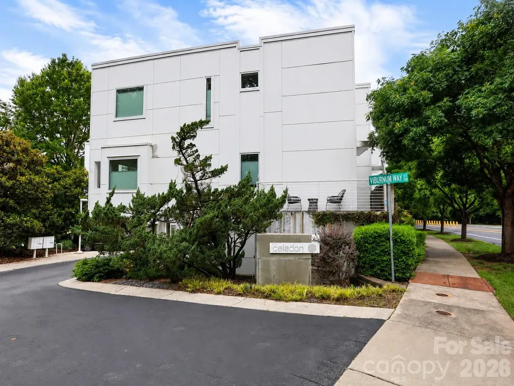 350 Viburnum Way Court Charlotte NC 28208