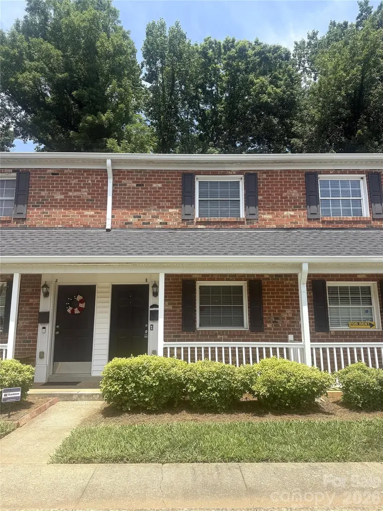 1215 Green Oaks Lane Charlotte NC 28205