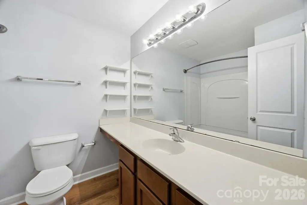 1215 Green Oaks Lane Charlotte NC 28205