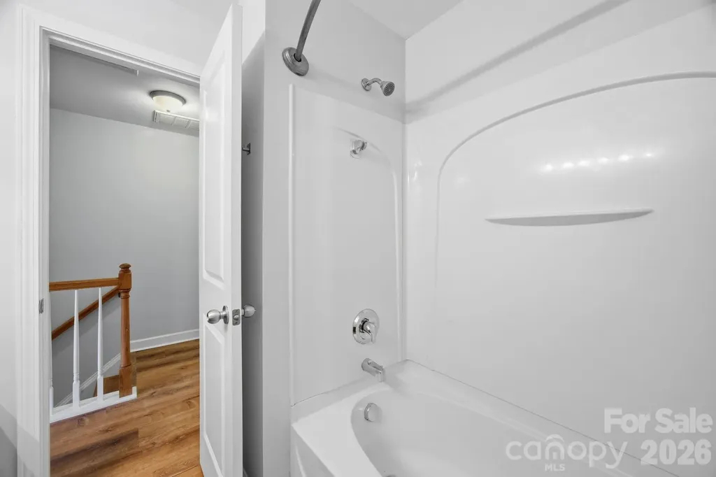 1215 Green Oaks Lane Charlotte NC 28205