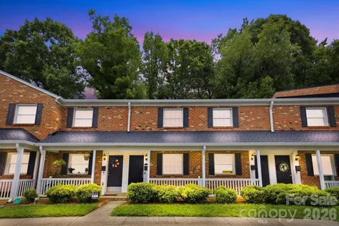 1215 Green Oaks Lane Charlotte NC 28205