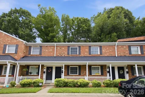 1215 Green Oaks Lane Charlotte NC 28205