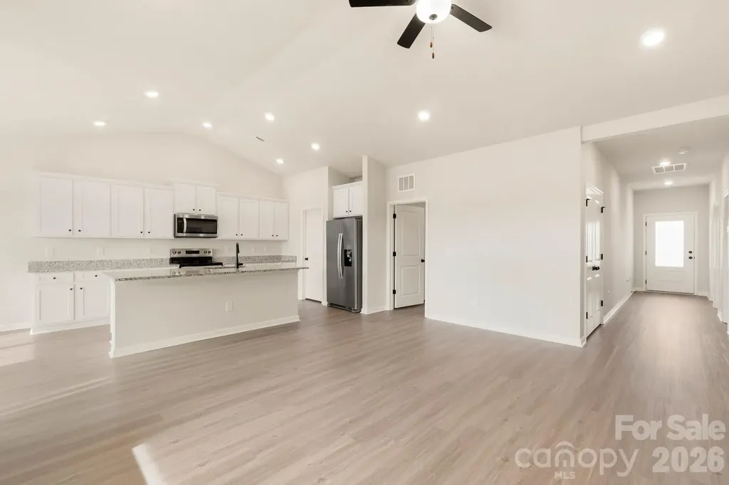 3434 Robindale Drive Winston Salem NC 27107