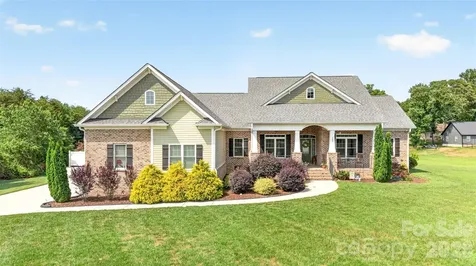 107 Buffalo Creek Drive Statesville NC 28677