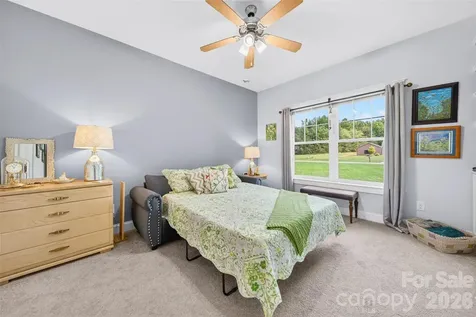 107 Buffalo Creek Drive Statesville NC 28677