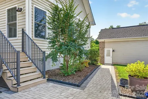 107 Buffalo Creek Drive Statesville NC 28677