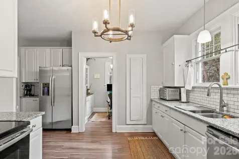 2308 Carmine Street Charlotte NC 28206