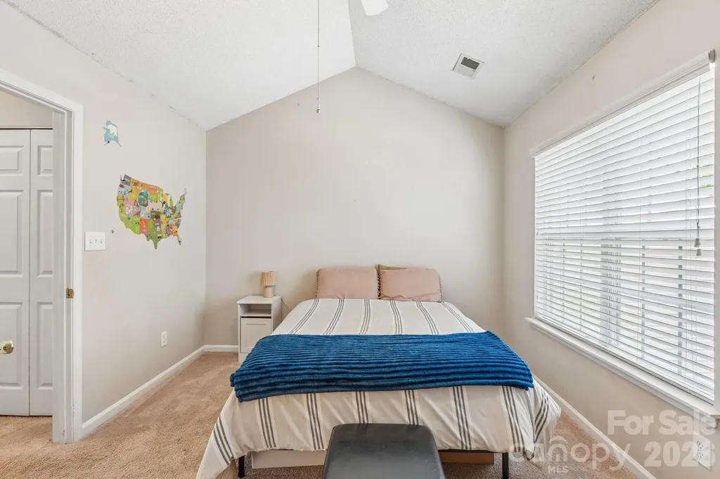 8406 Southgate Commons Drive Charlotte NC 28277