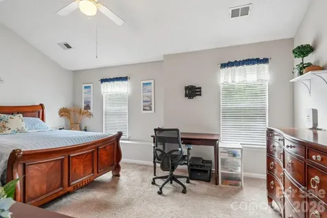 8406 Southgate Commons Drive Charlotte NC 28277