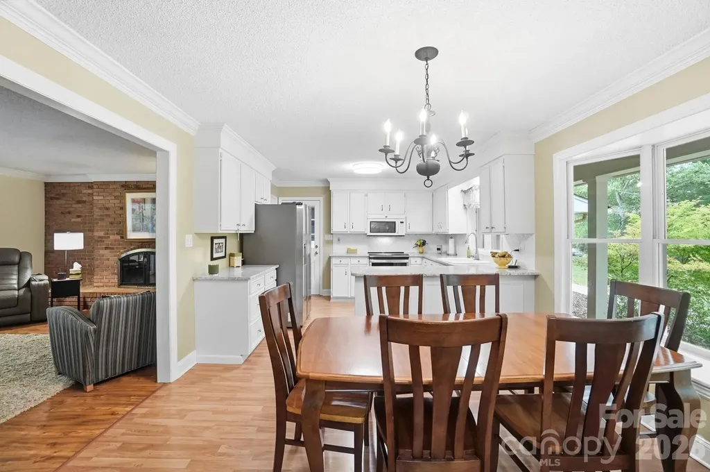 201 Hickory Hill Lane Stanley NC 28164