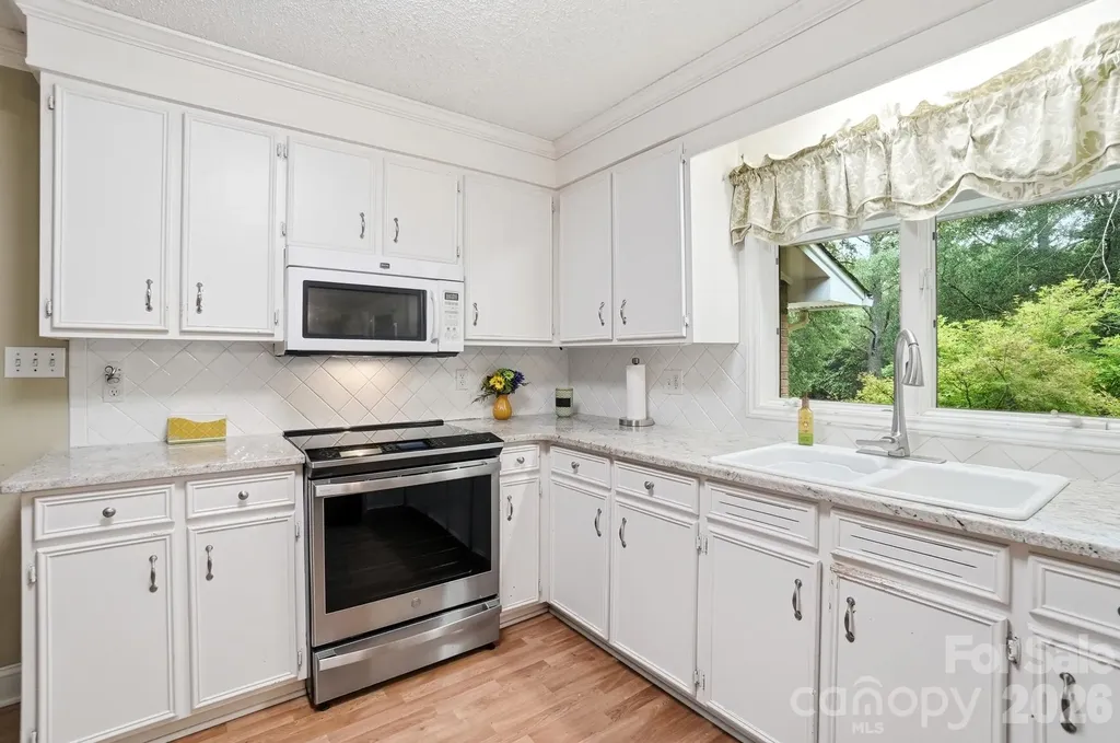 201 Hickory Hill Lane Stanley NC 28164
