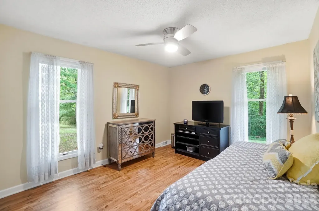 201 Hickory Hill Lane Stanley NC 28164
