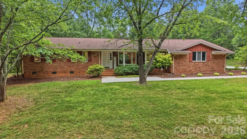 201 Hickory Hill Lane Stanley NC 28164