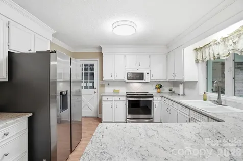 201 Hickory Hill Lane Stanley NC 28164