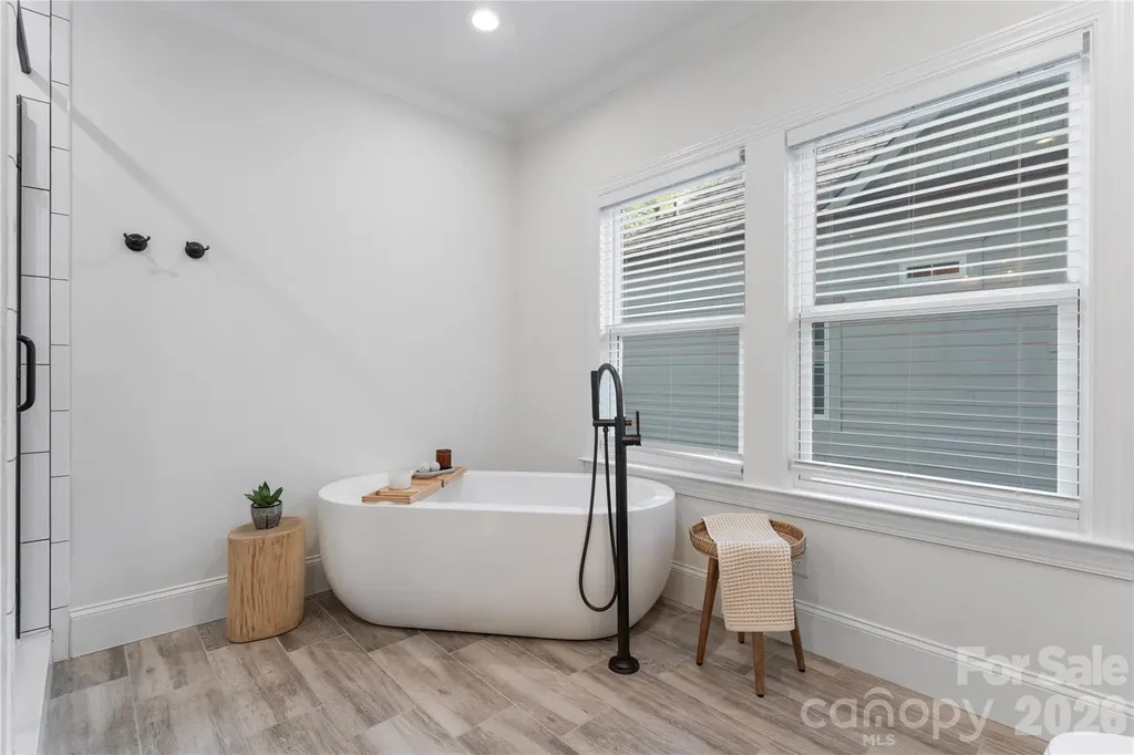 429 Pecan Avenue Charlotte NC 28204