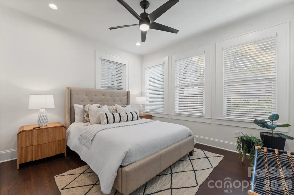 429 Pecan Avenue Charlotte NC 28204