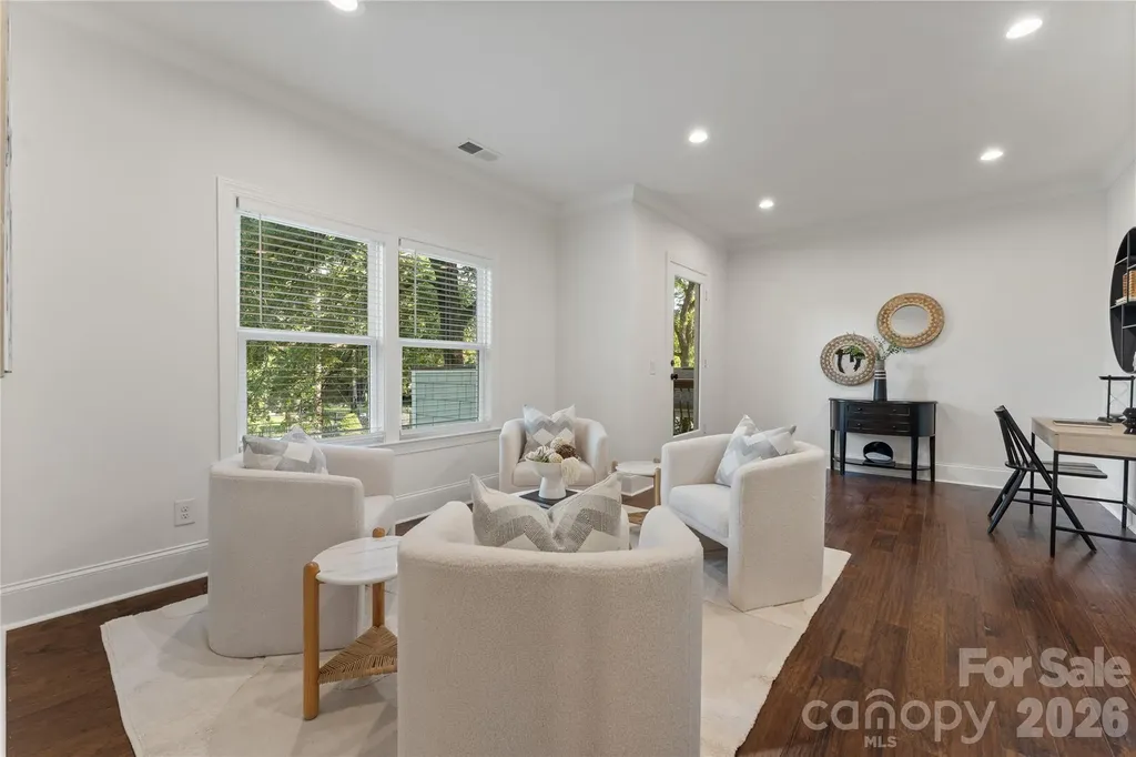 429 Pecan Avenue Charlotte NC 28204