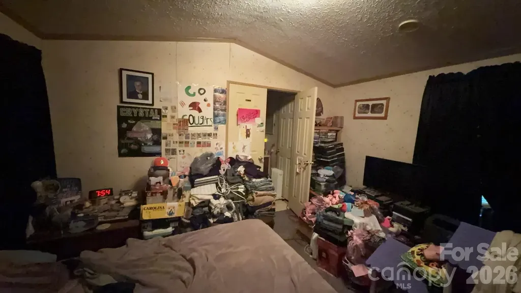 468 Long Branch Road Green Mountain NC 28740