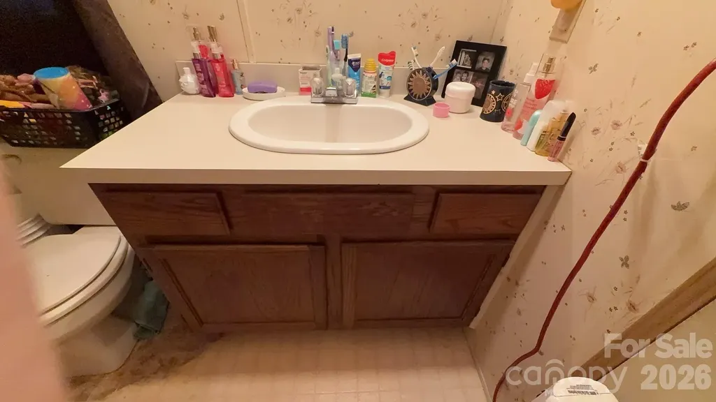 468 Long Branch Road Green Mountain NC 28740