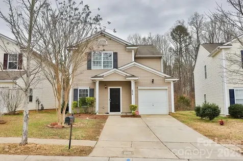 8946 Chalkstone Road Charlotte NC 28216
