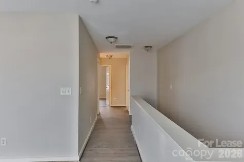 8946 Chalkstone Road Charlotte NC 28216