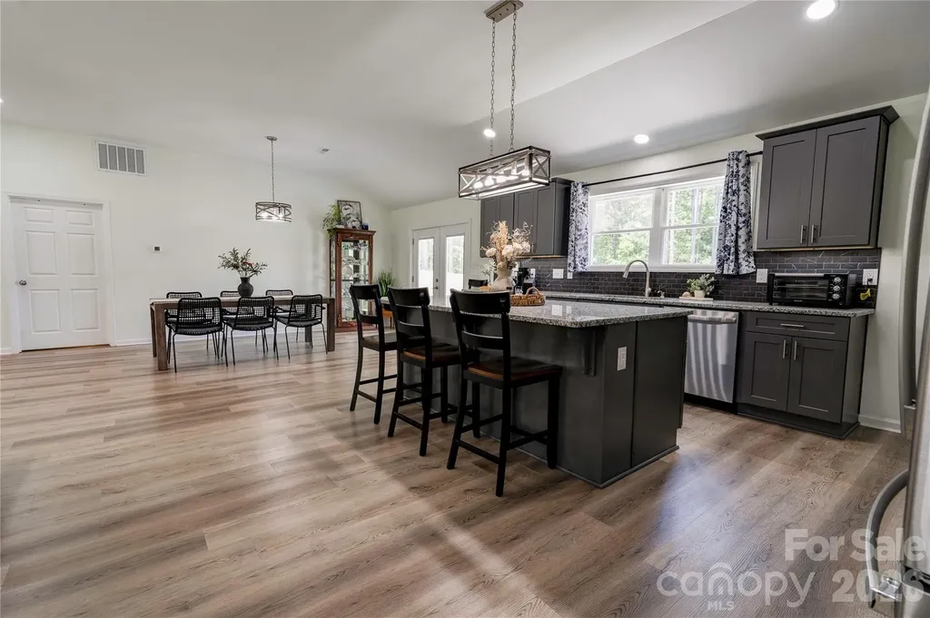1733 Timber Drive Mooresboro NC 28114