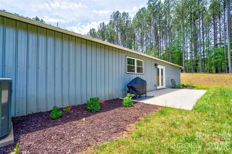 1733 Timber Drive Mooresboro NC 28114