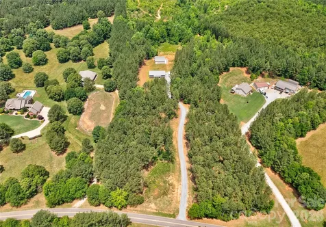 1733 Timber Drive Mooresboro NC 28114