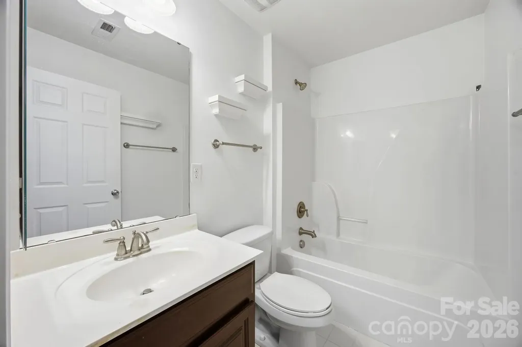 2162 Belle Vernon Avenue Charlotte NC 28210