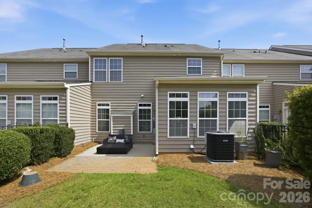 2162 Belle Vernon Avenue Charlotte NC 28210